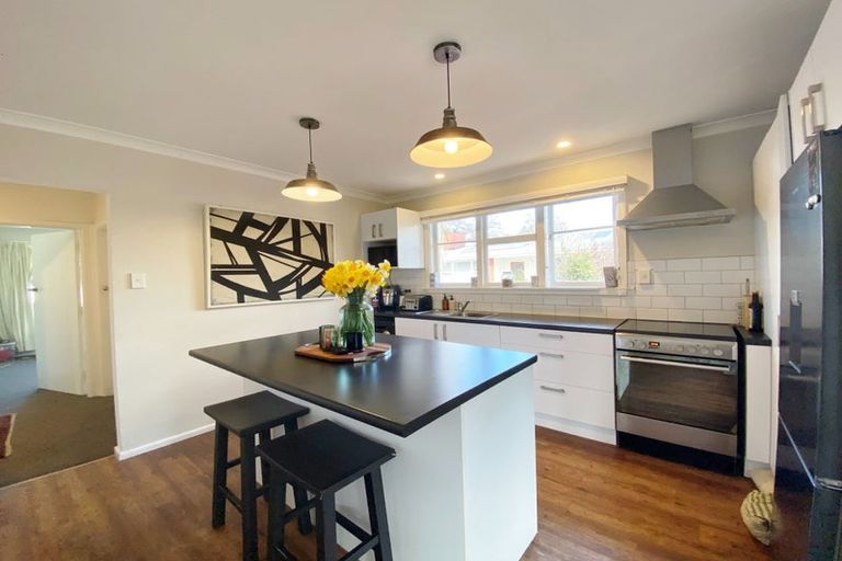 Photo of property in 162 Halswell Road, Hillmorton, Christchurch, 8025