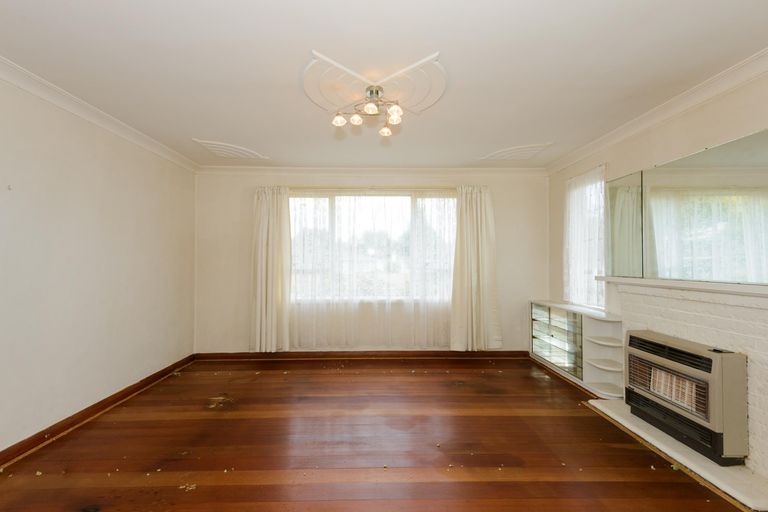 Photo of property in 12 Birmingham Street, Takaro, Palmerston North, 4412