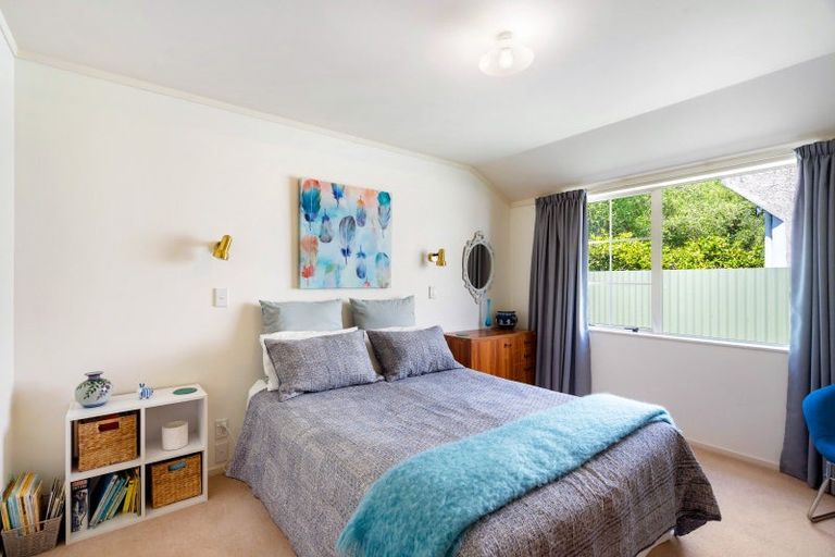 Photo of property in 2/406 Lyndon Road East, Hastings, 4122