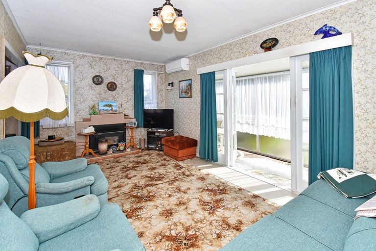 Photo of property in 155 Old Wairoa Road, Papakura, 2110