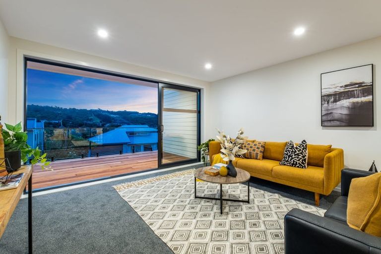 Photo of property in 47c Spyglass Lane, Whitby, Porirua, 5024