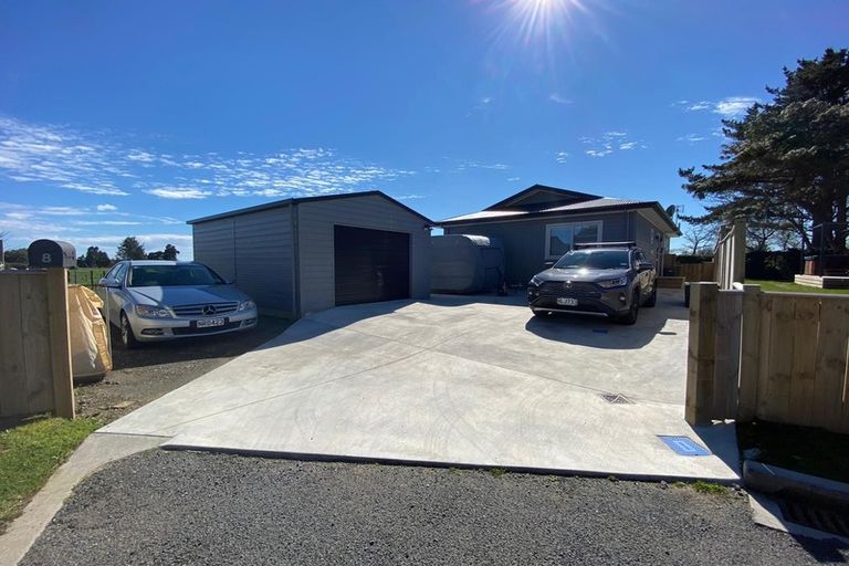 Photo of property in 8 Manatu Lane, Inglewood, 4330