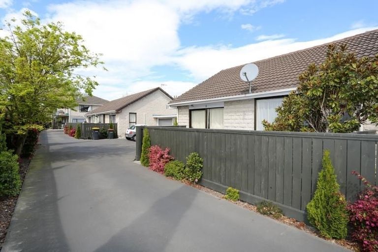 Photo of property in 1/390 Barbadoes Street, Christchurch Central, Christchurch, 8013