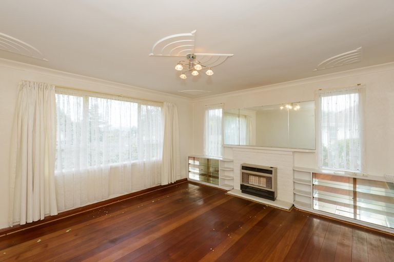 Photo of property in 12 Birmingham Street, Takaro, Palmerston North, 4412