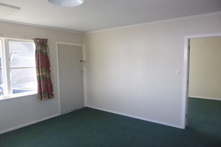Photo of property in 3a Camp Street, Silverstream, Upper Hutt, 5019