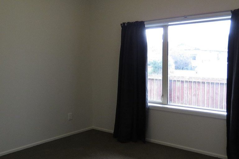 Photo of property in 2/33 Radley Street, Woolston, Christchurch, 8023