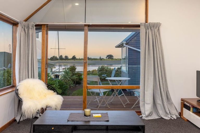 Photo of property in 4/53 Beachville Road, Redcliffs, Christchurch, 8081