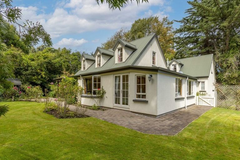 Photo of property in 97 Northbrook Road, Rangiora, 7400