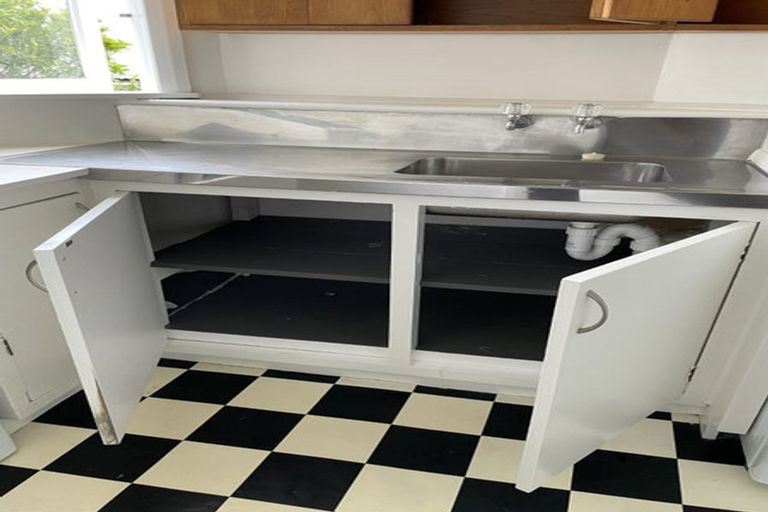 Photo of property in 96 Hataitai Road, Hataitai, Wellington, 6021