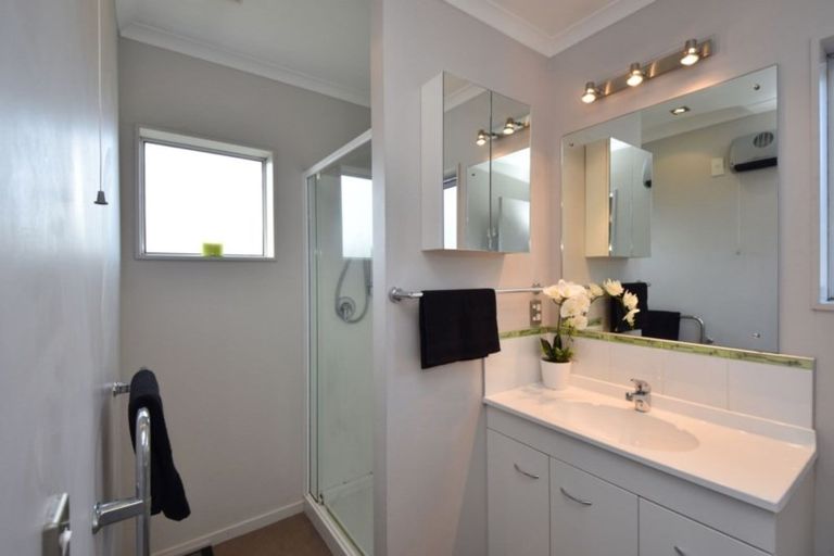 Photo of property in 16 Hoffman Court, Waikiwi, Invercargill, 9810