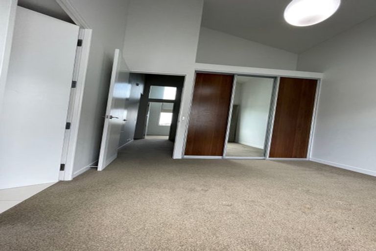 Photo of property in 303 Murphys Road, Flat Bush, Auckland, 2019