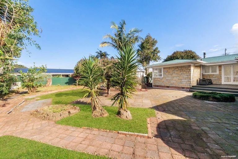 Photo of property in 123 Clevedon Road, Papakura, 2110