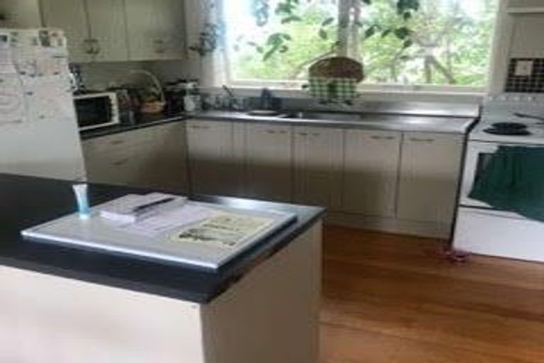 Photo of property in 27 Malta Crescent, South New Brighton, Christchurch, 8062