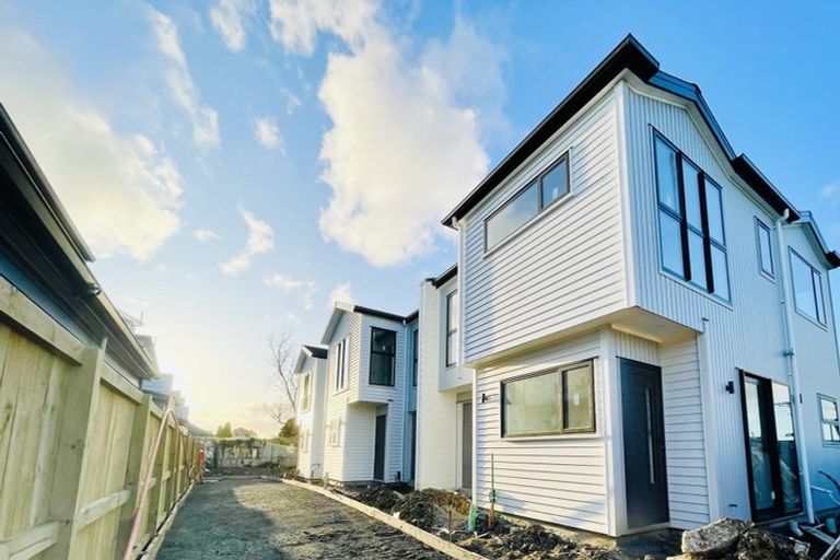 Photo of property in 21c Awatere Street, Clover Park, Auckland, 2023