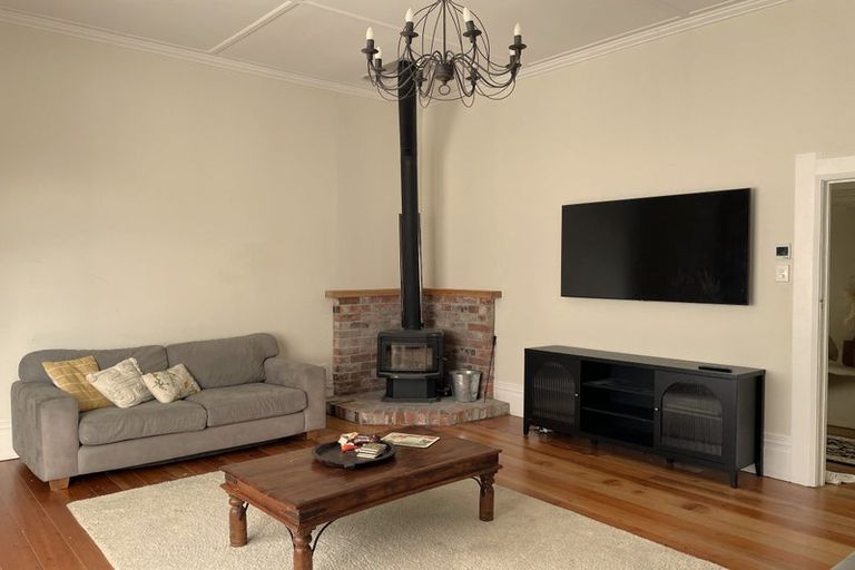 Photo of property in 150 Harris Street, Inner Kaiti, Gisborne, 4010