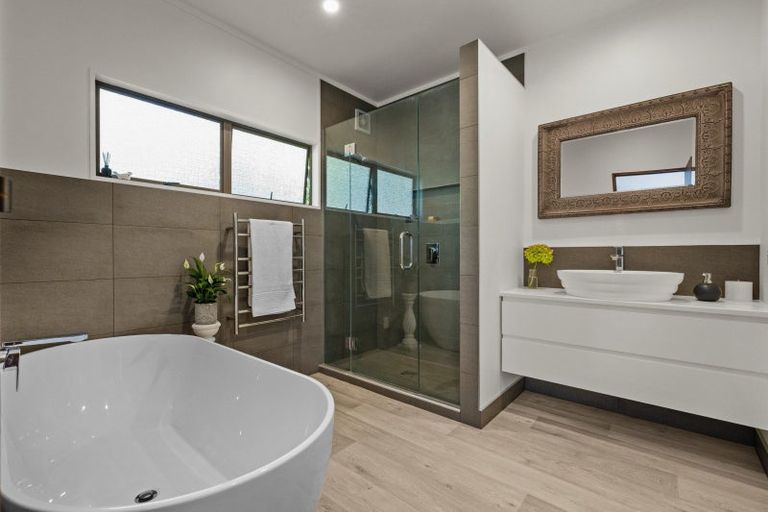 Photo of property in 37 Simla Avenue, Havelock North, 4130