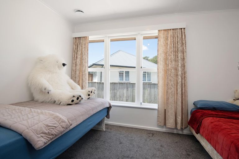 Photo of property in 83 Clyde Crescent, Roslyn, Palmerston North, 4414