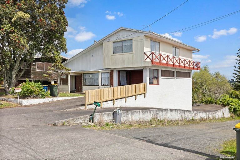 Photo of property in 434 Don Buck Road, Massey, Auckland, 0614