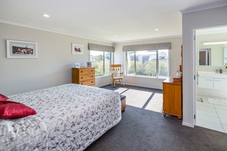 Photo of property in 11 Garrity Lane, Greytown, 5712