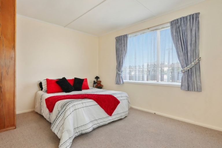 Photo of property in 15 Cleland Street, Belfast, Christchurch, 8051