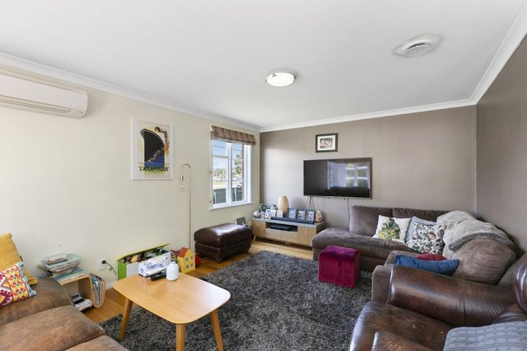 Photo of property in 12 Bannister Avenue, Johnsonville, Wellington, 6037