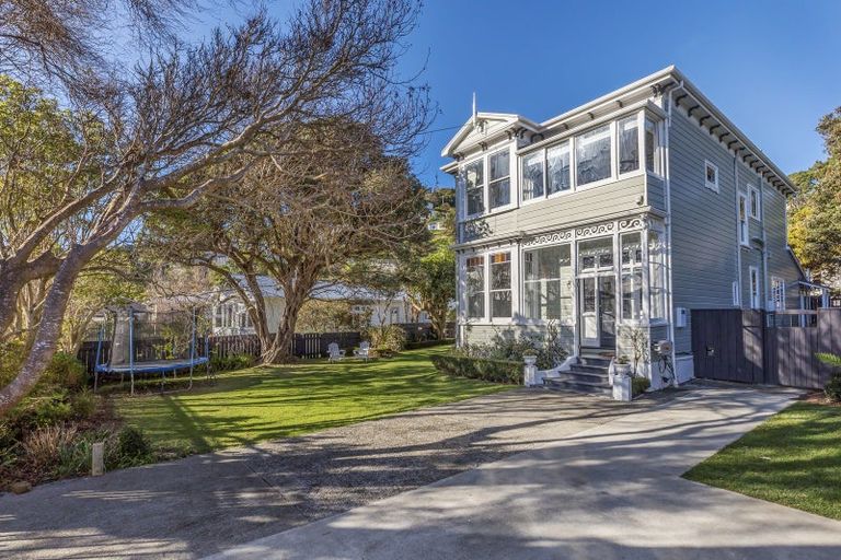 Photo of property in 52 Ira Street, Miramar, Wellington, 6022