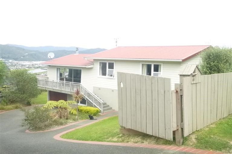 Photo of property in 80 Mulberry Street, Normandale, Lower Hutt, 5010