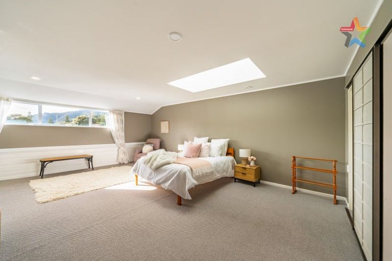 Photo of property in 57 Oroua Street, Eastbourne, Lower Hutt, 5013