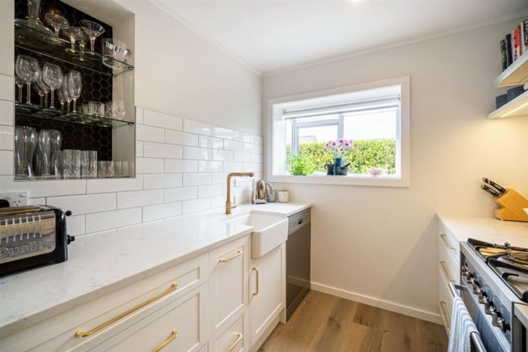 Photo of property in 1/29 Clarence Road, Northcote Point, Auckland, 0627