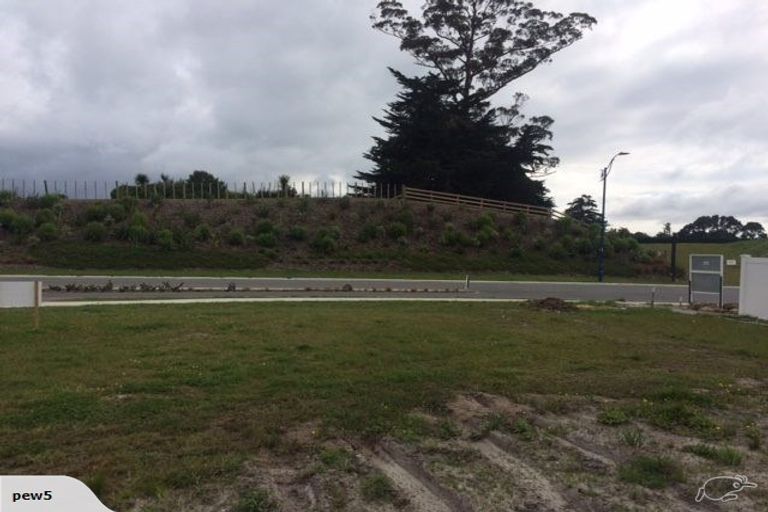 Photo of property in 41 Stace Hopper Drive, One Tree Point, 0118