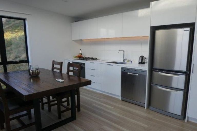 Photo of property in 12 Highlands Close, Queenstown, 9300