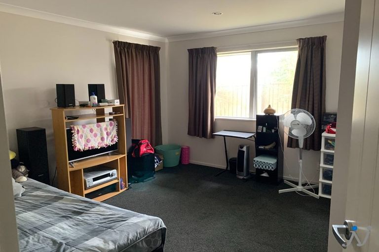 Photo of property in 36 Little Oaks Drive, Yaldhurst, Christchurch, 8042