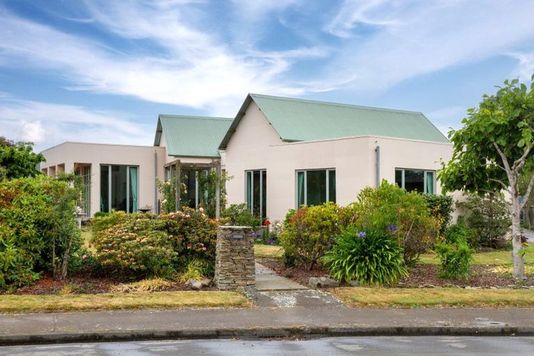 Photo of property in 17 Hewlings Place, Temuka, 7920