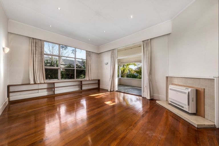 Photo of property in 78 Weston Road, St Albans, Christchurch, 8052