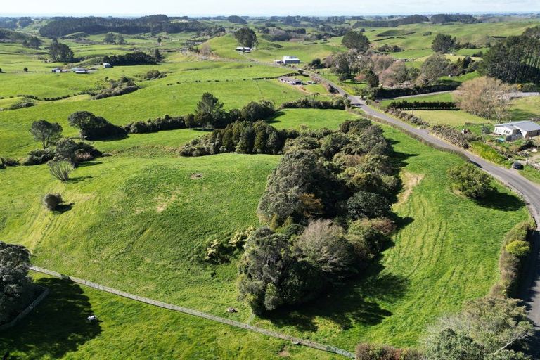 Photo of property in 868 Upland Road, Egmont Village, New Plymouth, 4372