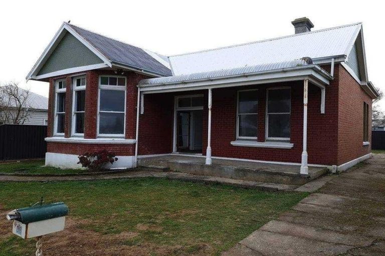 Photo of property in 36 Robertson Street, Richmond, Invercargill, 9810