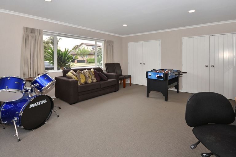 Photo of property in 5 Glencairn Place, Buckland, Pukekohe, 2677