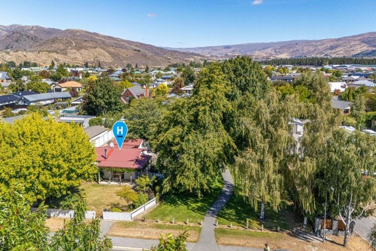 Photo of property in 96a Molyneux Avenue, Cromwell, 9310