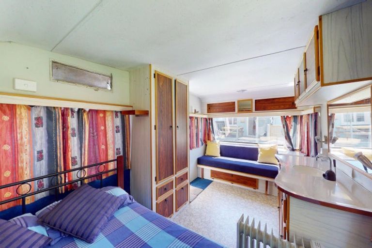 Photo of property in 647 Waitarere Beach Road, Waitarere Beach, Levin, 5510