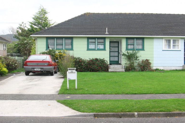 Photo of property in 35 Fisk Street, Naenae, Lower Hutt, 5011