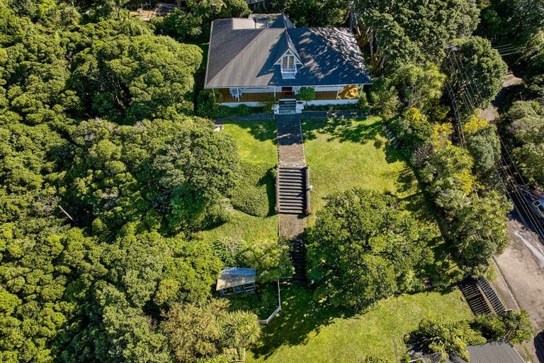 Photo of property in 16 Ingestre Street, Vogeltown, Wellington, 6021