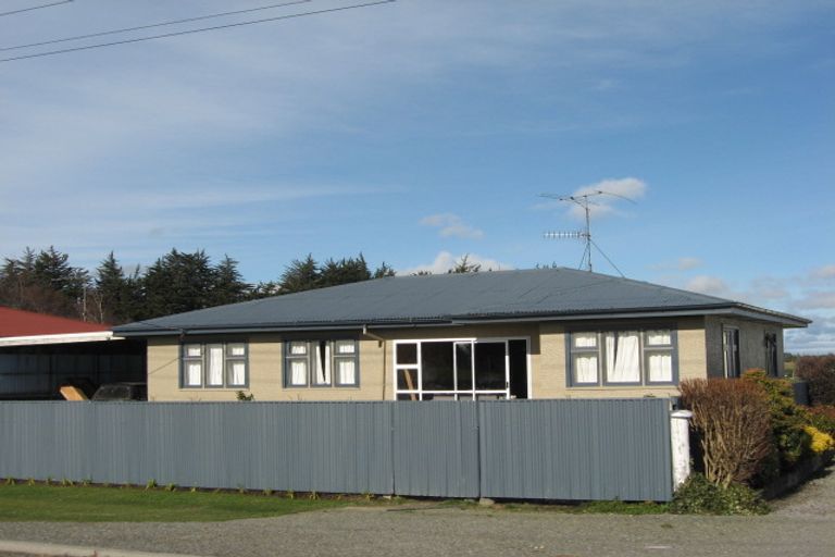 Photo of property in 79 Gerrard Road, Winton, 9783