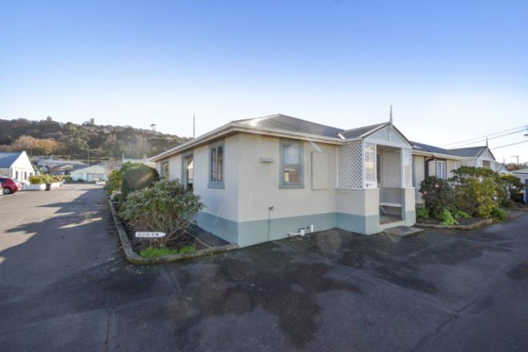Photo of property in Balmoral Park, 30/31 Eastbourne Street, Caversham, Dunedin, 9012