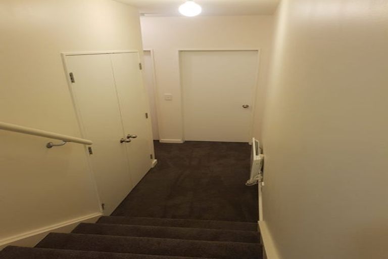 Photo of property in 59a Mandalay Terrace, Khandallah, Wellington, 6035