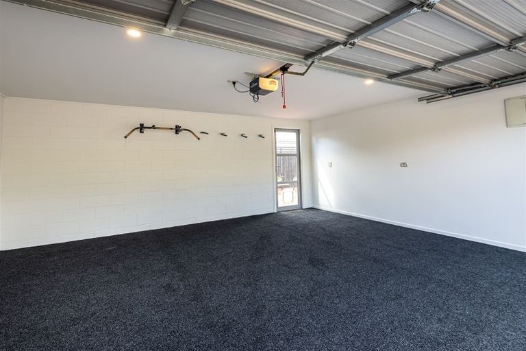 Photo of property in 65 Longfellow Street, Sydenham, Christchurch, 8023