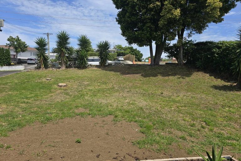 Photo of property in 1 Tawa Crescent, Manurewa, Auckland, 2102