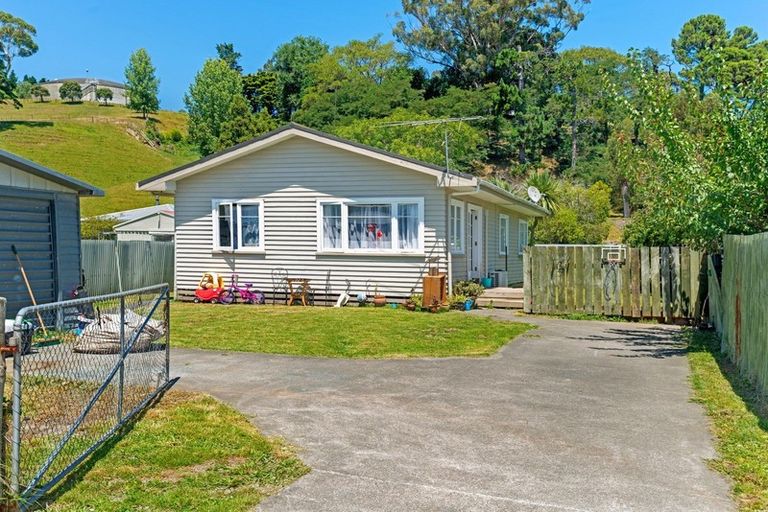 Photo of property in 3 Baty Street, Kaiti, Gisborne, 4010