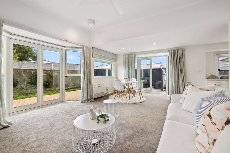 Photo of property in 122a Colombo Street, Sydenham, Christchurch, 8023