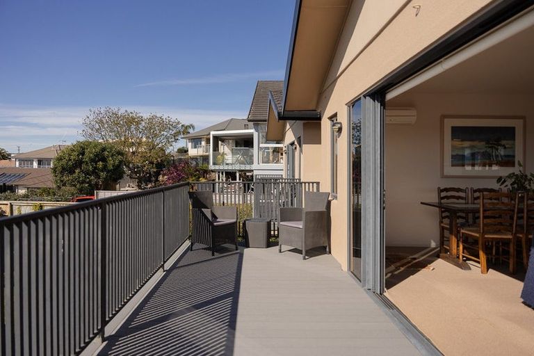 Photo of property in 30 La Cumbre Close, Bethlehem, Tauranga, 3110
