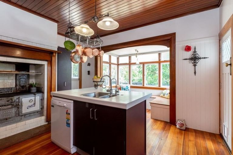 Photo of property in 90a Flynn Road, Hillcrest, Hamilton, 3216